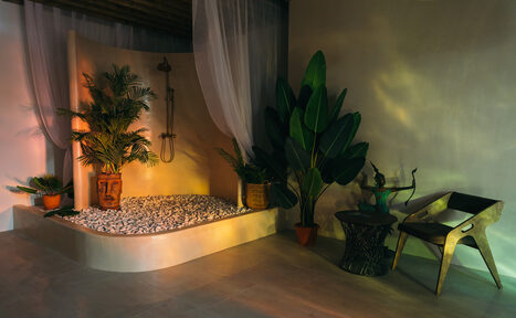 Арендовать Бежевый зал с зеркалами