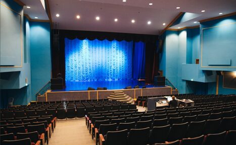 Арендовать  Концертный зал