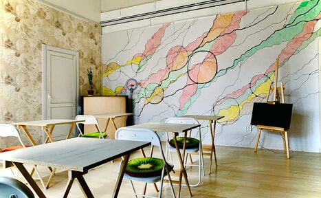 Арендовать Светлый зал 30 кв. м с естественным светом