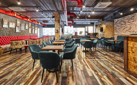 Арендовать Абракадабра лофт. Лофт-пространство в ретро стиле