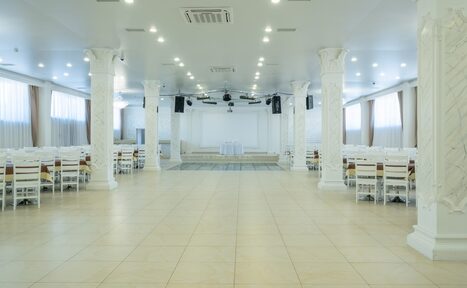 Арендовать Светлый конференц-зал