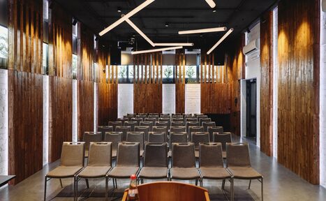 Арендовать Небольшой конференц-зал