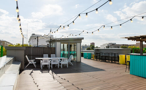 Арендовать Атмосферное лофт-пространство с выходом на веранду