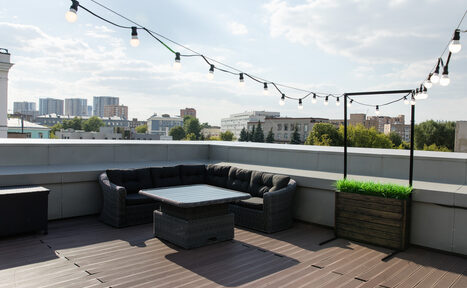 Арендовать Атмосферное лофт-пространство с выходом на веранду