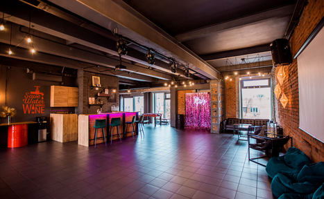 Арендовать Атмосферное лофт-пространство с выходом на веранду