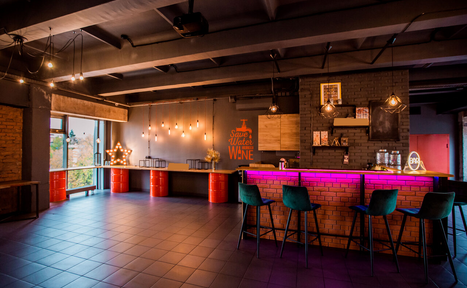 Арендовать Атмосферное лофт-пространство с выходом на веранду