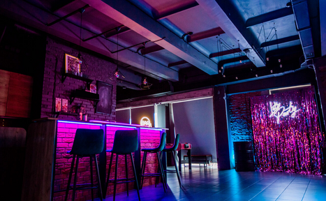 Арендовать Атмосферное лофт-пространство с выходом на веранду