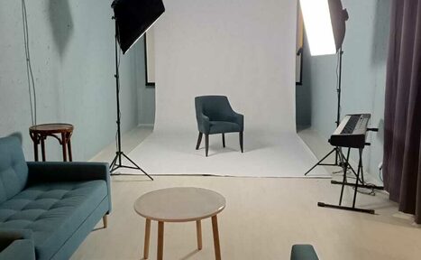 Арендовать Светлая мастерская в Шушарах 