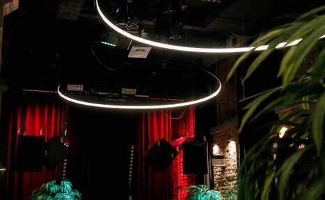 Арендовать Двухуровневый клуб под закрытие