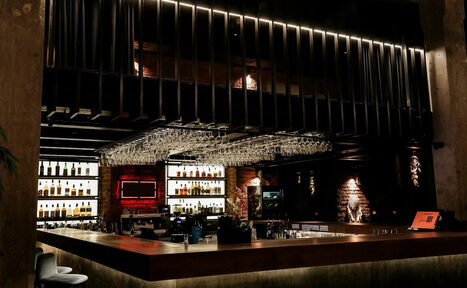 Арендовать Двухуровневый клуб под закрытие