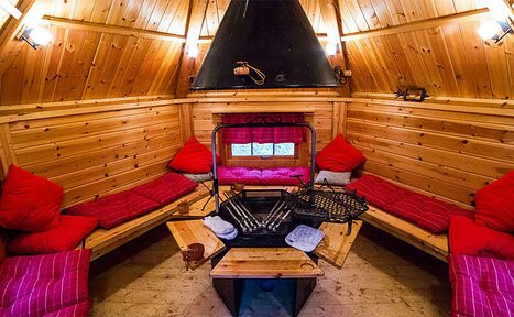 Арендовать Гриль Домик на Большом Головинском пруду