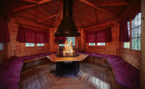 Арендовать Гриль беседка на берегу живописного озера Длинное