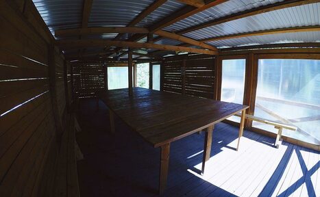 Арендовать Большая летняя беседка вместимостью до 35 человек в Озерках