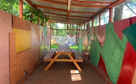 Арендовать Беседка в стиле ЛОФТ для шашлыка и отдыха