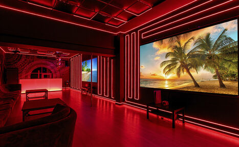 Арендовать LoftForParty. Cyberpunk