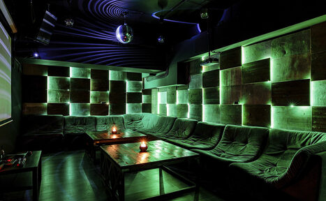 Арендовать LoftForParty. Moon. Лофт со светомузыкой