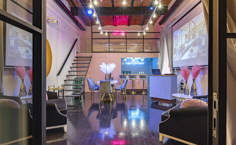 Арендовать Лофт Май. Зал Роза