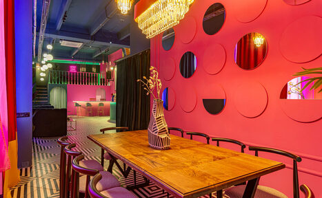 Арендовать Лофт Май. Зал Мира