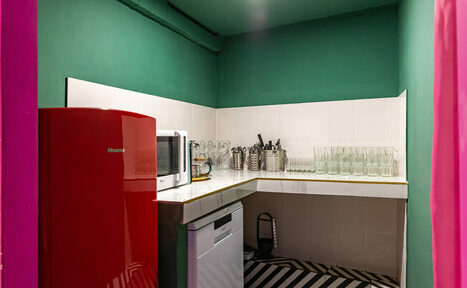 Арендовать Лофт Май. Зал Мира