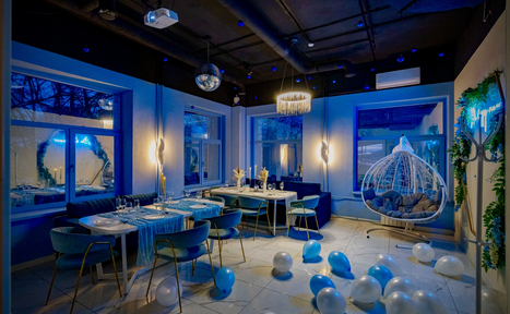 Арендовать Happy. Светлый лофт с уютной фотозоной, неоном и караоке