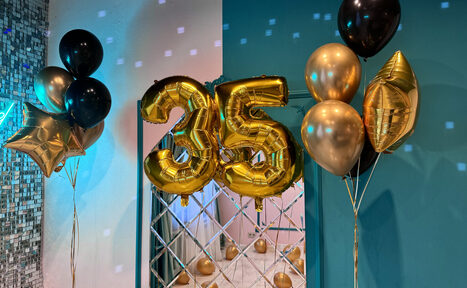 Арендовать Tiffany. Изысканный лофт с мебелью, светомузыкой и караоке