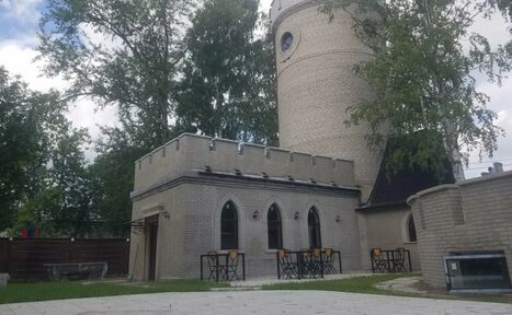 Арендовать Средневековый замок рядом с поселком Лисий Нос