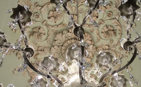 Арендовать Светлое арт-пространство в классическом стиле