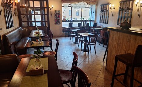 Арендовать Уютный камерный лофт-бар