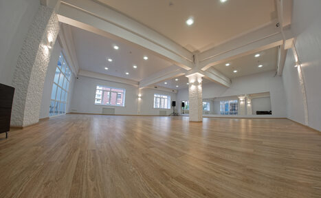 Арендовать Танцевальный зал на 50 человек