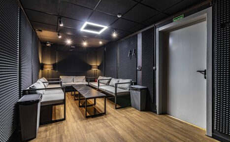 Арендовать Лофт-зал на 12 человек в центре