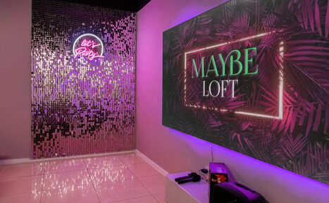 Арендовать Лофт-зал с караоке и диско-шаром