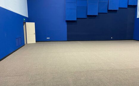 Арендовать Большой синий зал для тренировок