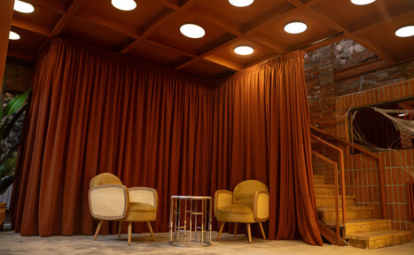 Арендовать Аутентичный и современный лофт-зал