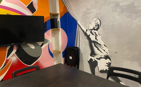 Арендовать Questguru. Яркий лофт-зал на севере города