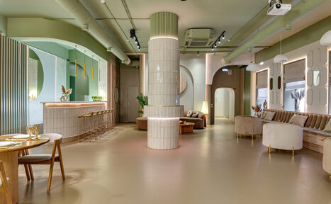 Арендовать Лофт Май. Зал Октябрь в центре города