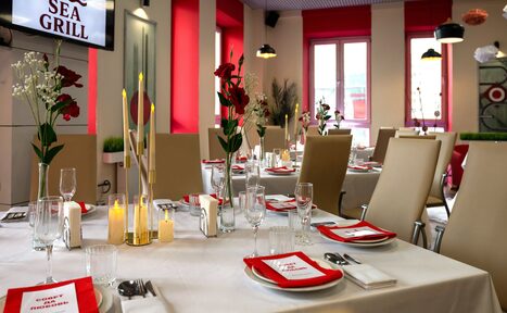 Арендовать Sea Grill. Лофт-бар под закрытие с видом на Неву