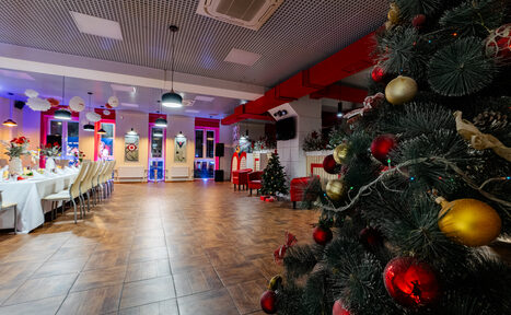 Арендовать Sea Grill. Лофт-бар под закрытие с видом на Неву