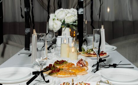 Арендовать Classic и Dreams. Лофт с двумя залами с караоке и фотозоной