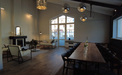 Арендовать Лофт на Сретенке с мансардой