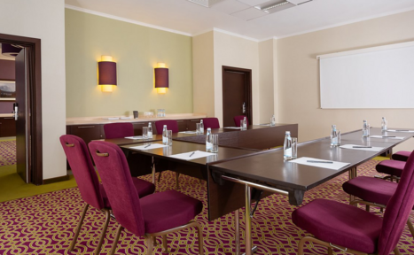 Арендовать Зал для переговоров