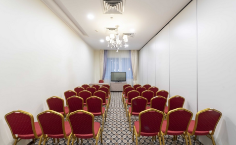 Арендовать Современный конференц-зал 