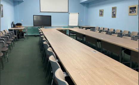 Арендовать Современный конференц-зал в гостинице