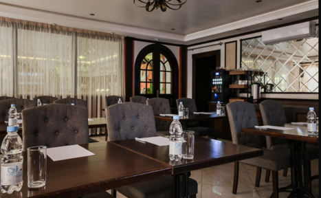 Арендовать Небольшой конференц-зал в отеле