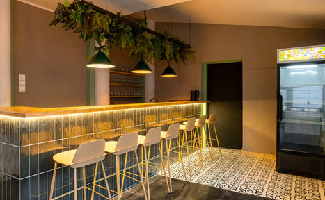 Арендовать Лофт с панорамными окнами в парке Сокольники