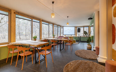 Арендовать Лофт с панорамными окнами в парке Сокольники