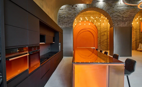 Арендовать Polygon. Зал Кухня