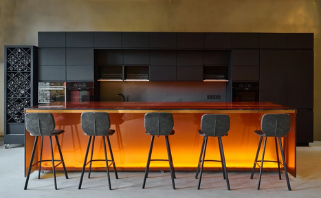 Арендовать Polygon. Зал Кухня