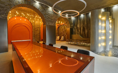 Арендовать Polygon. Зал Кухня