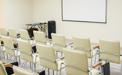 Арендовать Конференц-зал в отеле в центре города