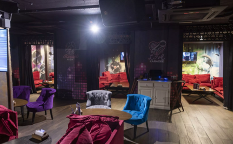 Арендовать Лофт с караоке и выходом на веранду